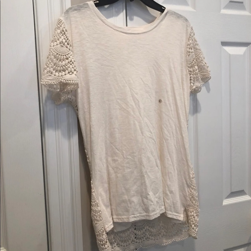 Bass pro shop white lace t shirt